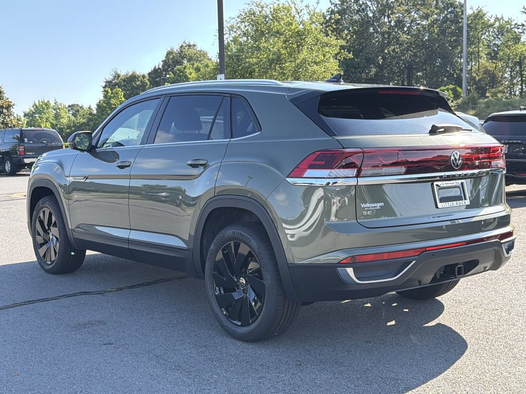 New 2026 Volkswagen Atlas Cross Sport SE FWD image 3