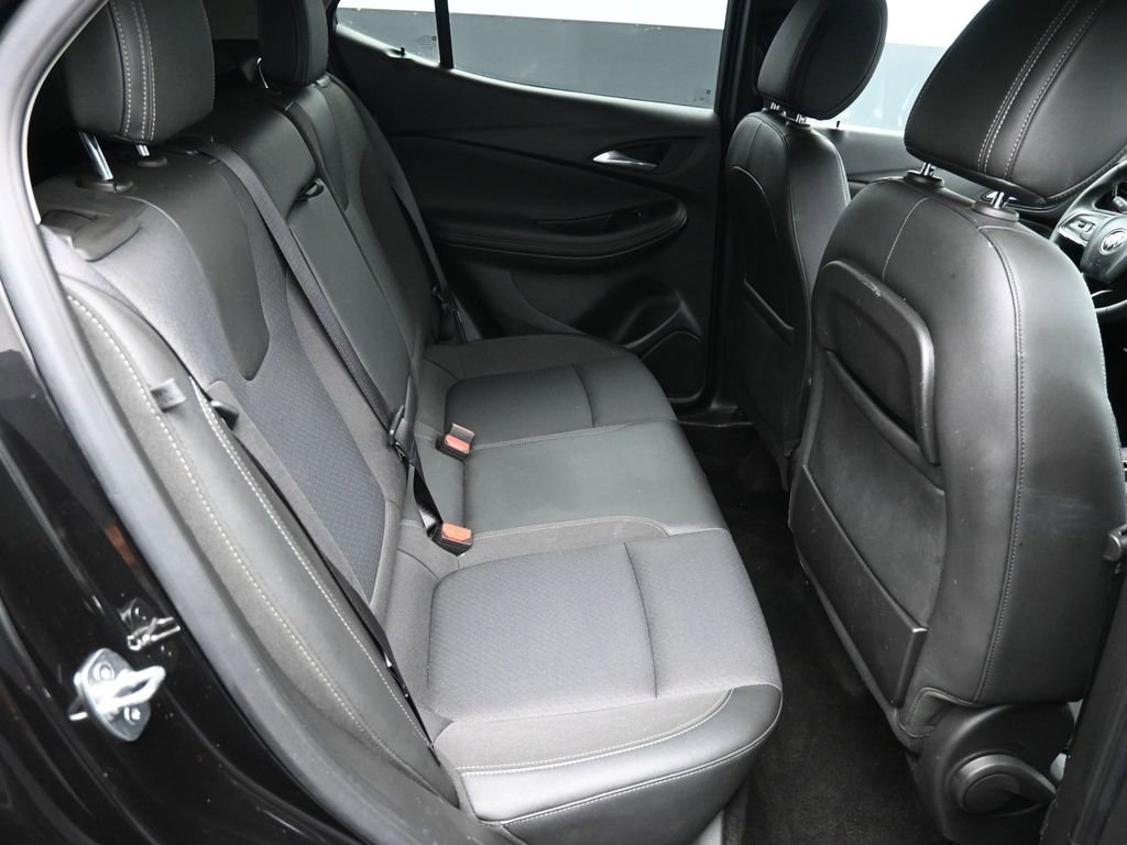 Used 2023 Buick Encore GX Select w/ Sport Touring Package image 23