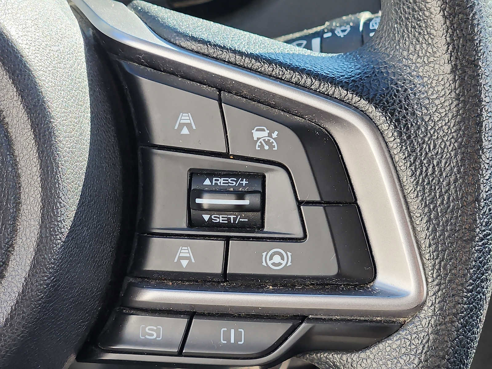 Used 2021 Subaru Crosstrek 2.0i image 21