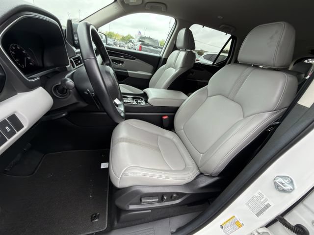 Used 2025 Honda Pilot EX-L image 22