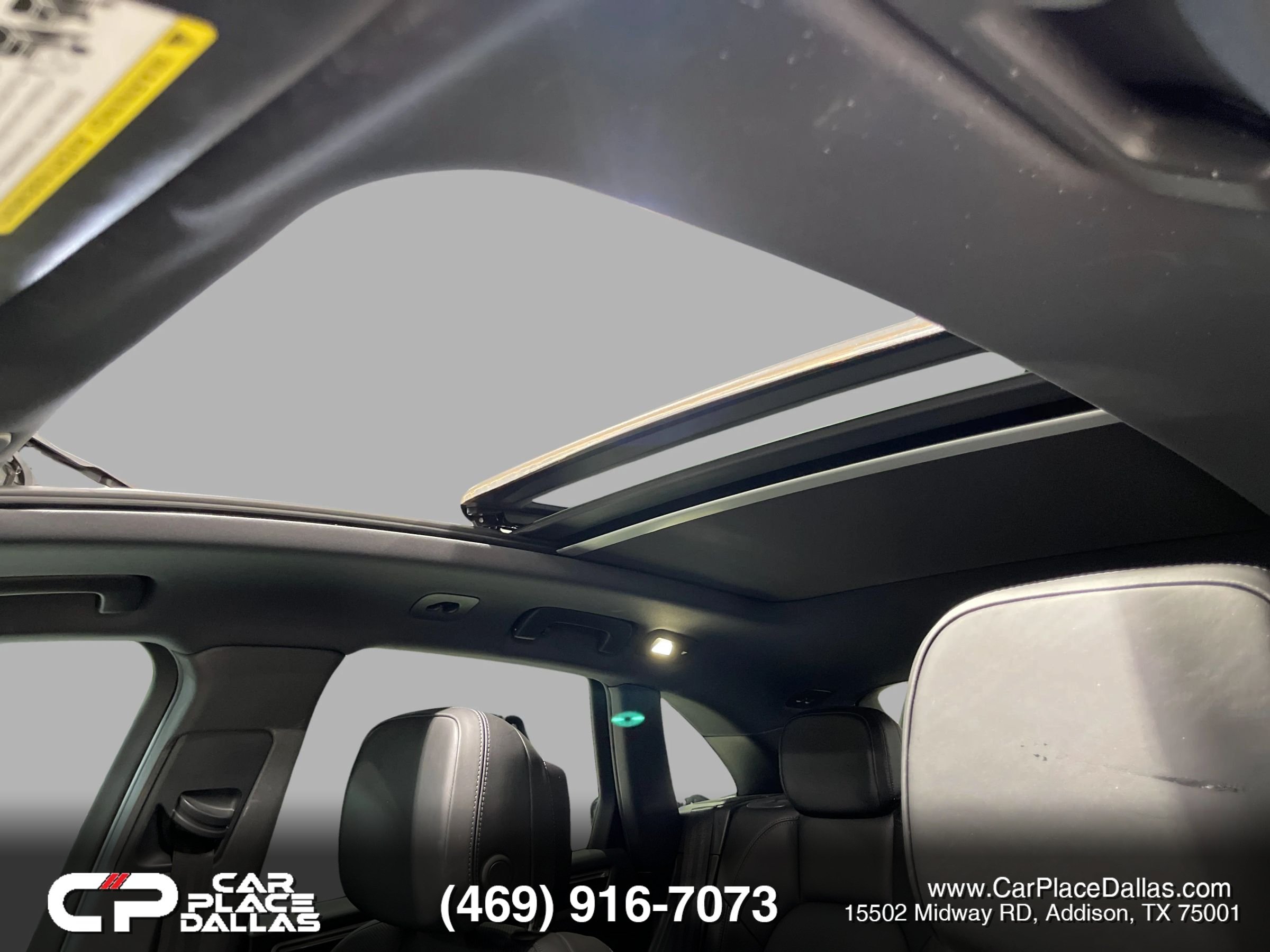 Used 2018 Porsche Macan AWD/4WD image 39