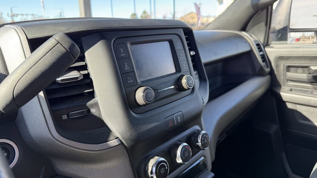 Used 2024 RAM 3500 Tradesman w/ Chrome Appearance Group image 5