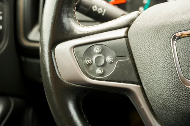 Used 2022 GMC Canyon AT4 image 20