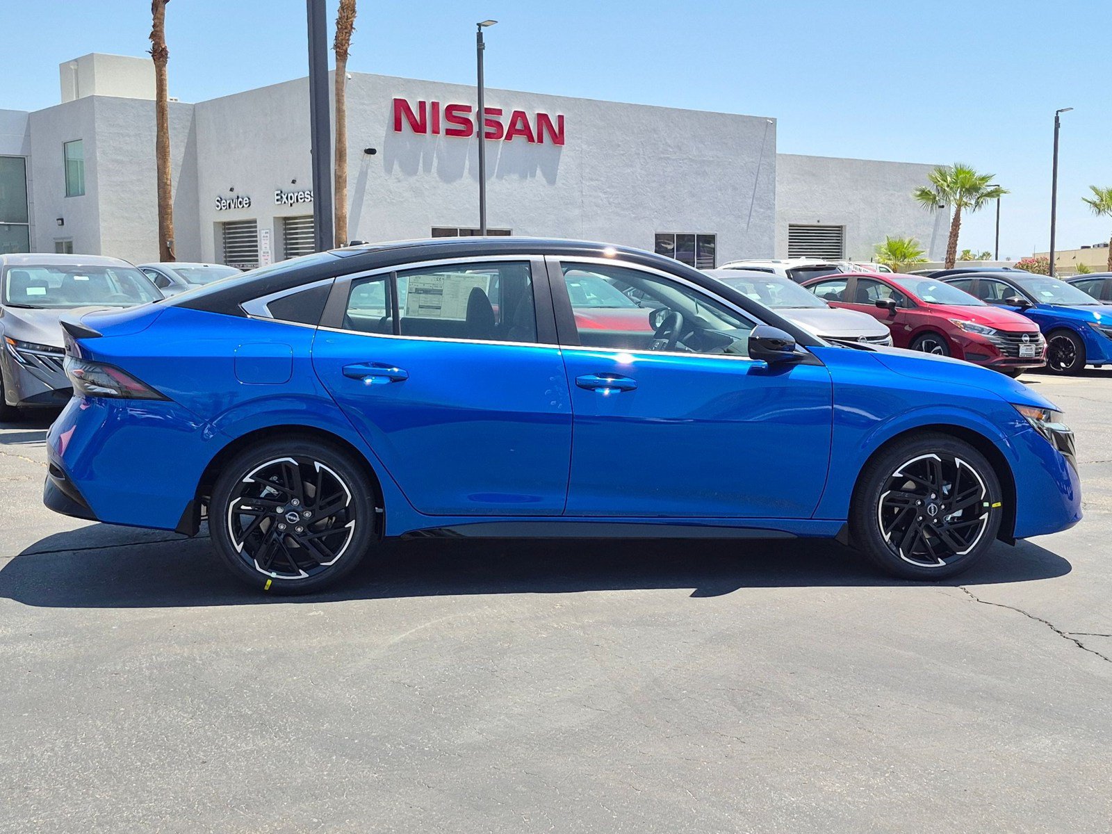 New 2026 Nissan Sentra SR w/ SR Premium Package FWD image 5