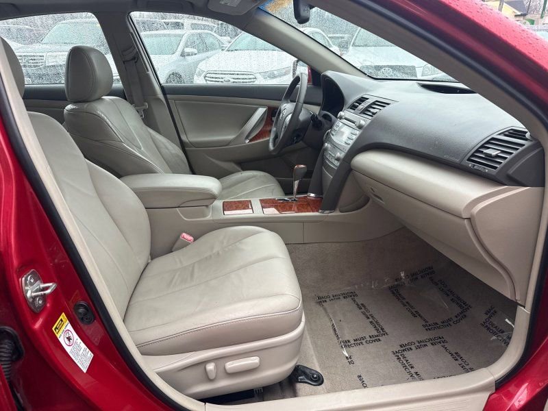 Used 2008 Toyota Camry XLE FWD image 17
