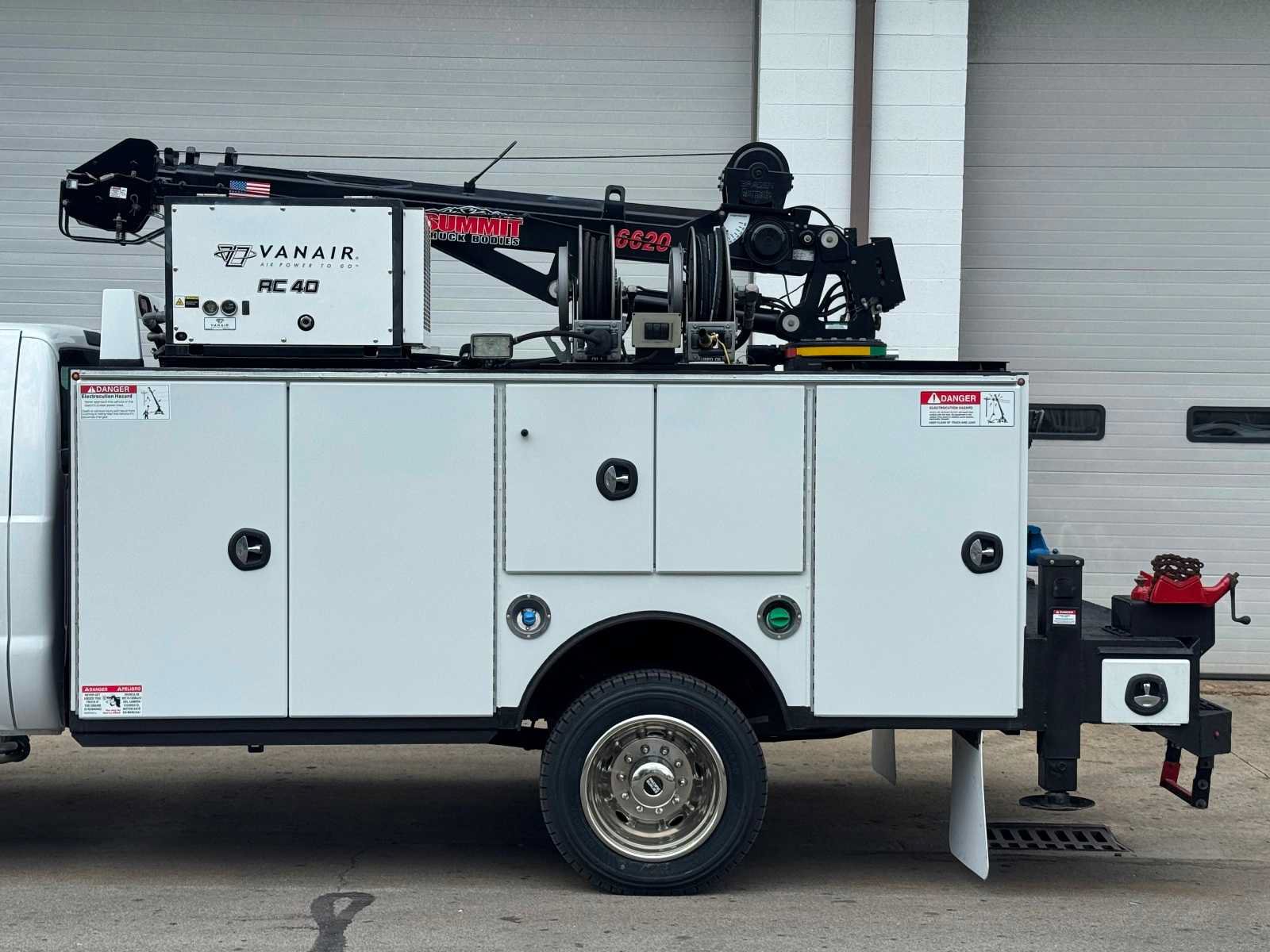 Used 2016 Ford F550 Luxury RWD image 9