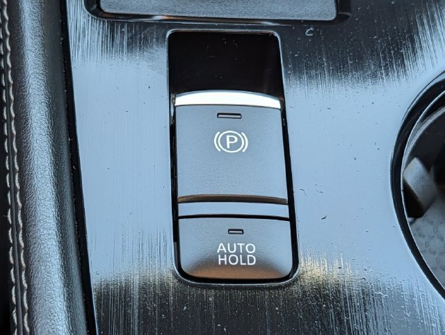 Used 2023 Nissan Rogue SL AWD/4WD image 17