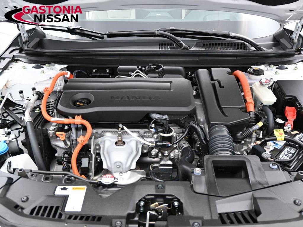 Used 2024 Honda Accord Touring image 11