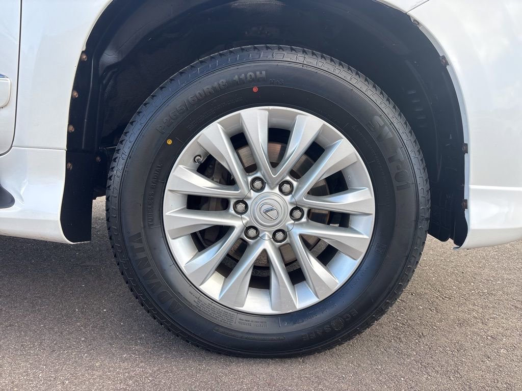 Used 2017 Lexus GX 460 Premium w/ Premium Package image 30