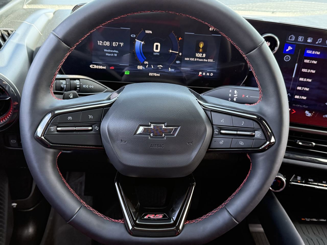 New 2026 Chevrolet Equinox EV RS image 12