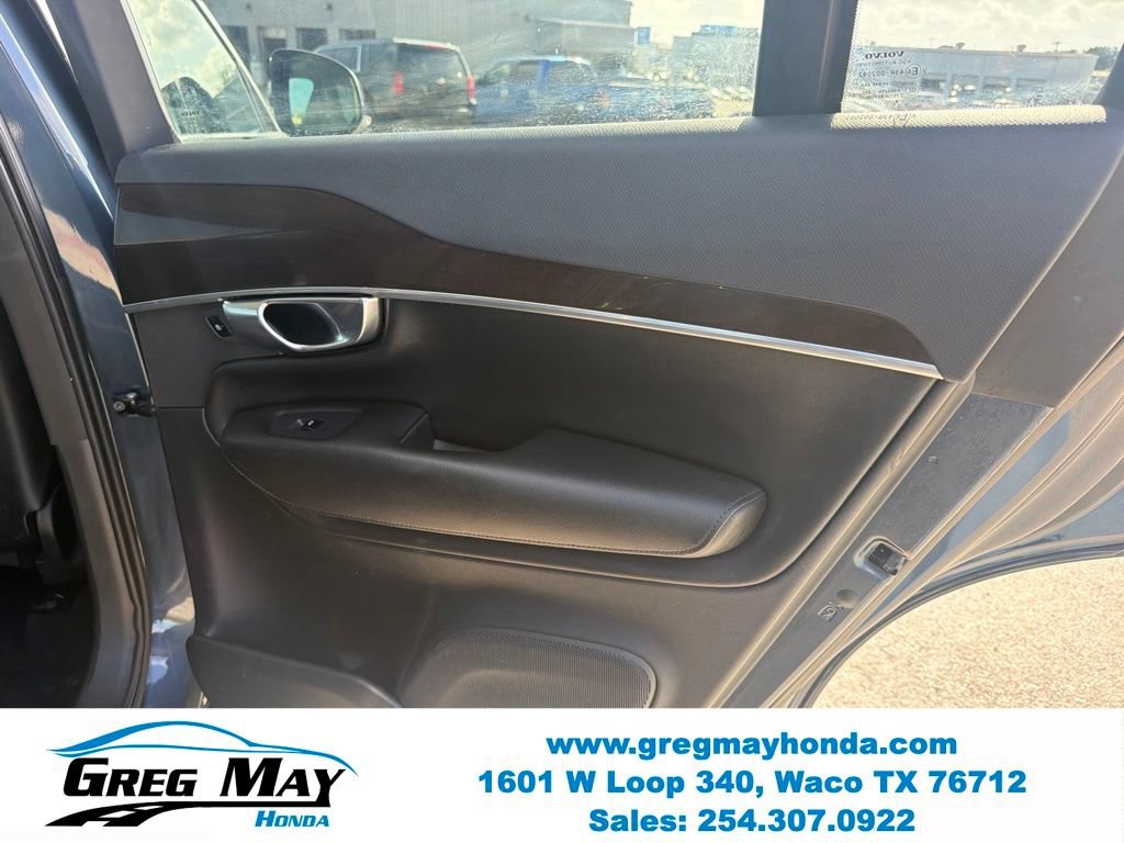 Used 2019 Volvo XC90 T5 Momentum w/ Protection Package Premier FWD image 26