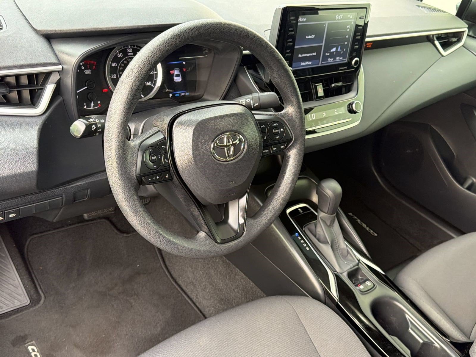 Certified 2022 Toyota Corolla LE FWD image 4