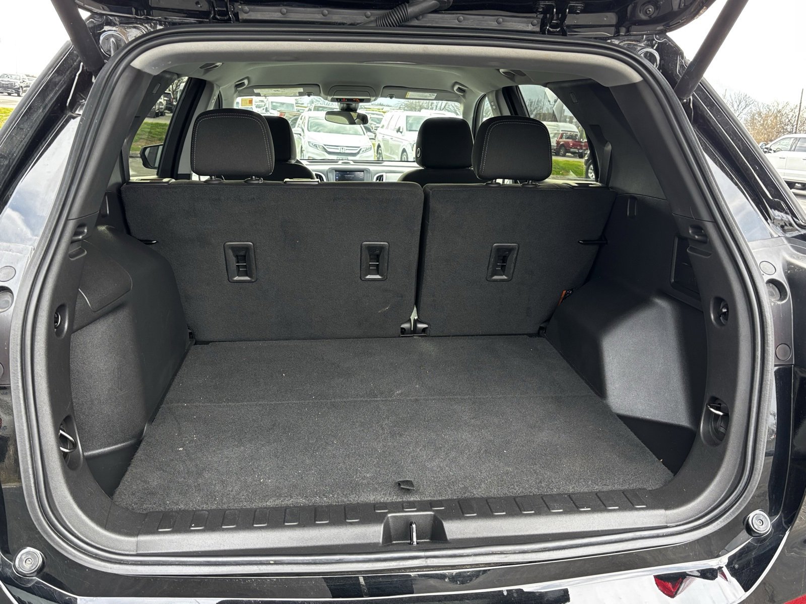 Used 2023 Chevrolet Equinox LT w/ Driver Convenience Package image 23