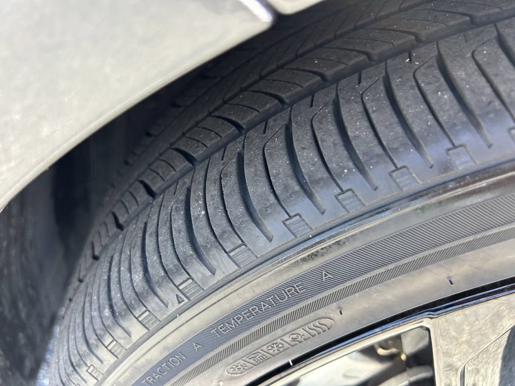 Used 2024 Nissan Sentra SR FWD image 36