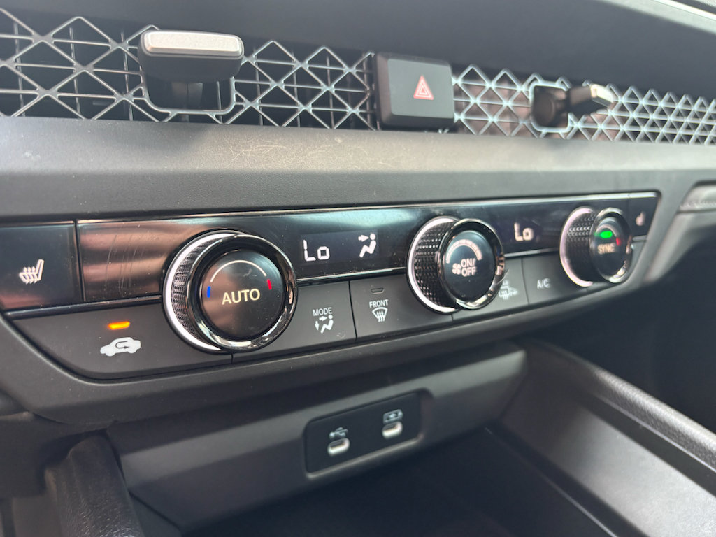 Certified 2023 Honda Accord EX image 17