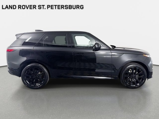 New 2026 Land Rover Range Rover Sport Dynamic SE AWD/4WD image 4