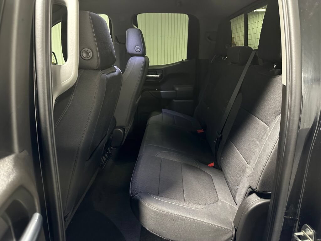 Used 2019 Chevrolet Silverado 1500 LT w/ All-Star Edition image 11