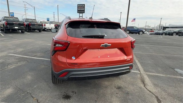 Used 2024 Chevrolet Trax RS w/ Driver Confidence Package image 7