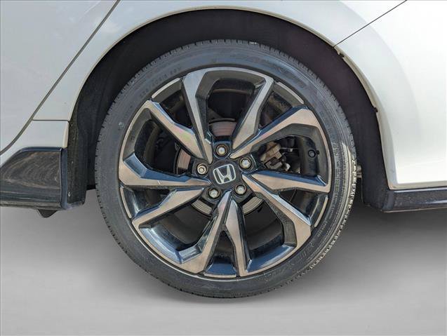 Used 2017 Honda Civic Sport image 13