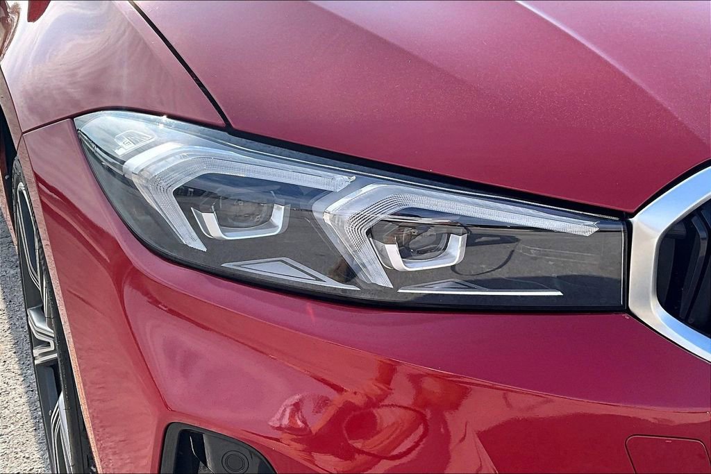 Used 2023 BMW 330e w/ Driving Assistance Package image 29