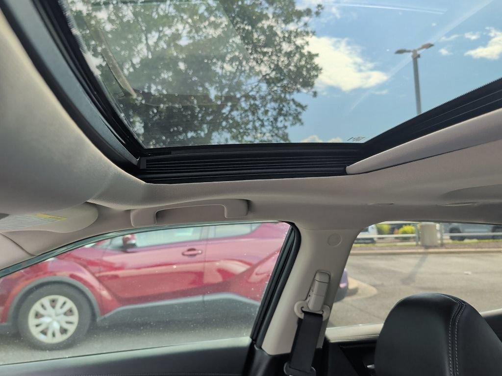 Certified 2023 Nissan Maxima Platinum w/ Sport Mat Group FWD image 12