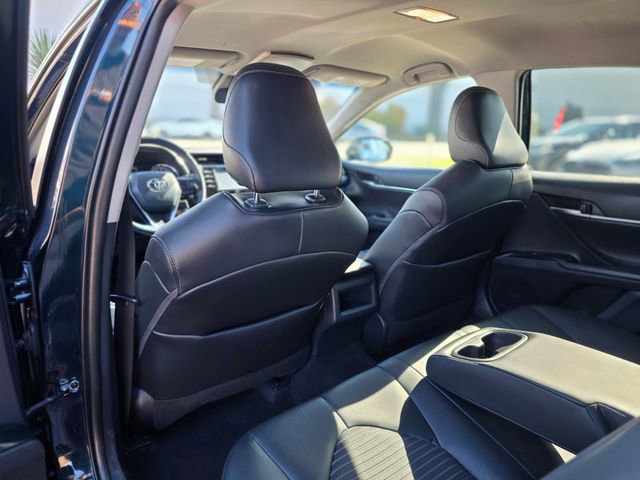 Used 2020 Toyota Camry SE image 17