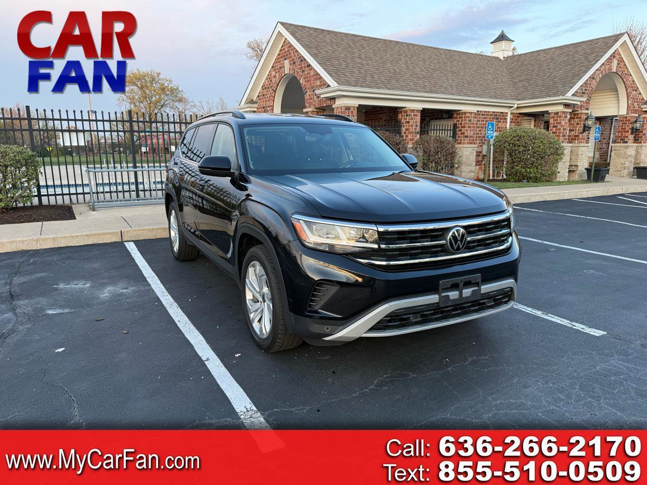 Used 2021 Volkswagen Atlas SE image 1