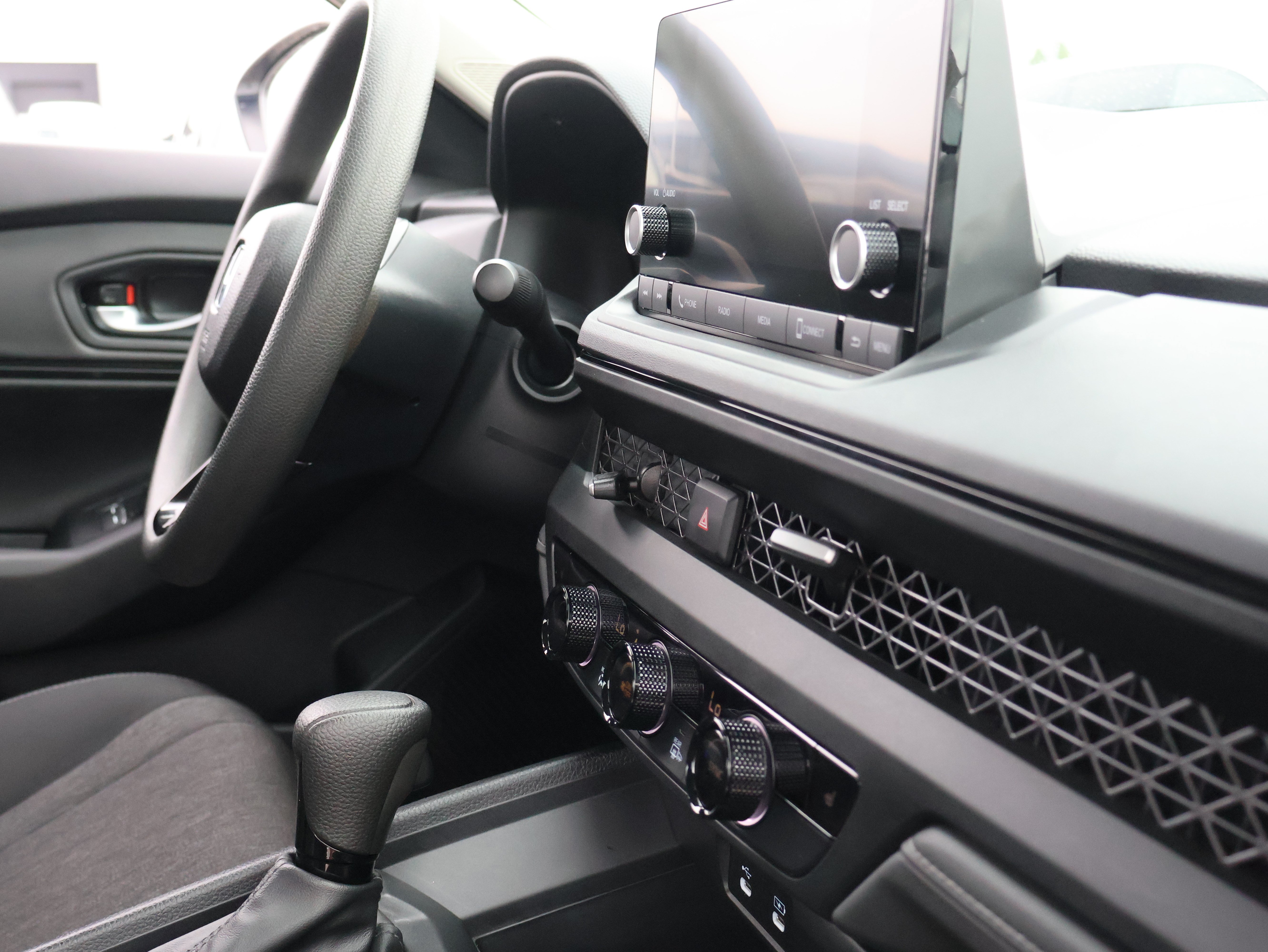 Used 2025 Honda Accord SE image 10