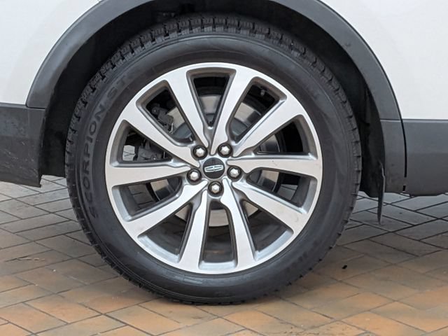 Used 2019 Lincoln Nautilus Select AWD/4WD image 11