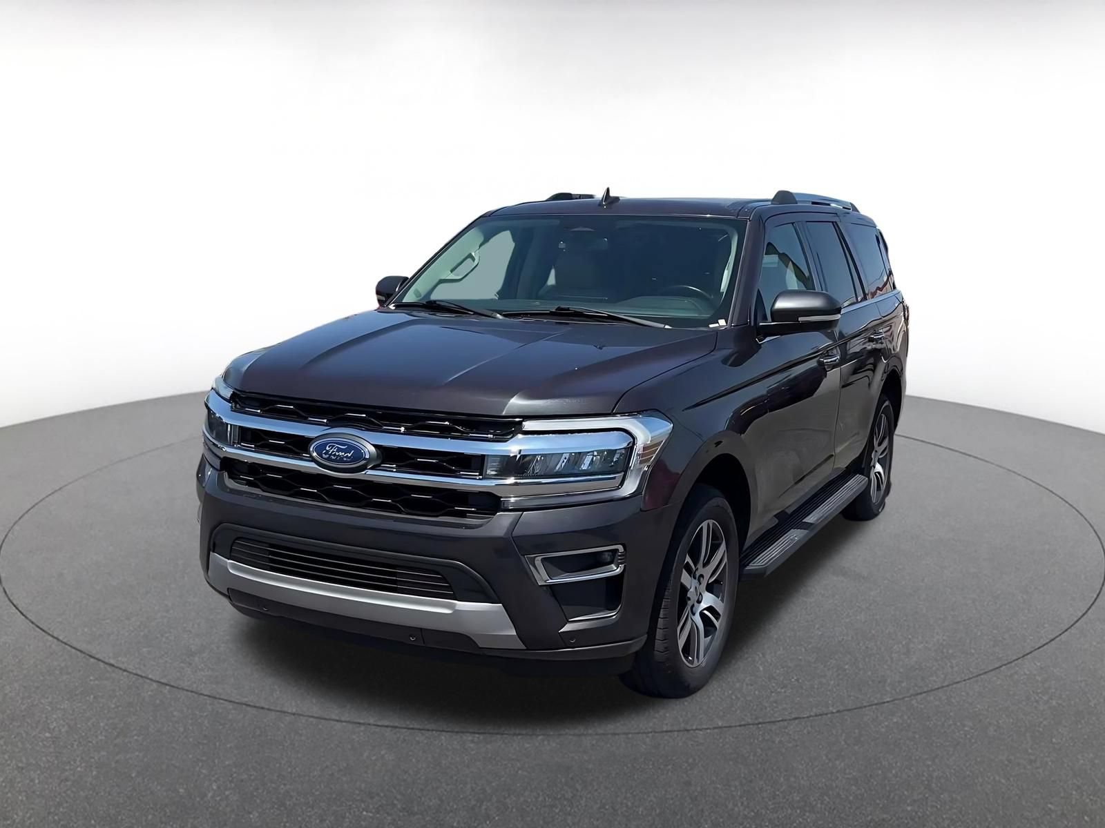Used 2024 Ford Expedition Limited RWD image 6