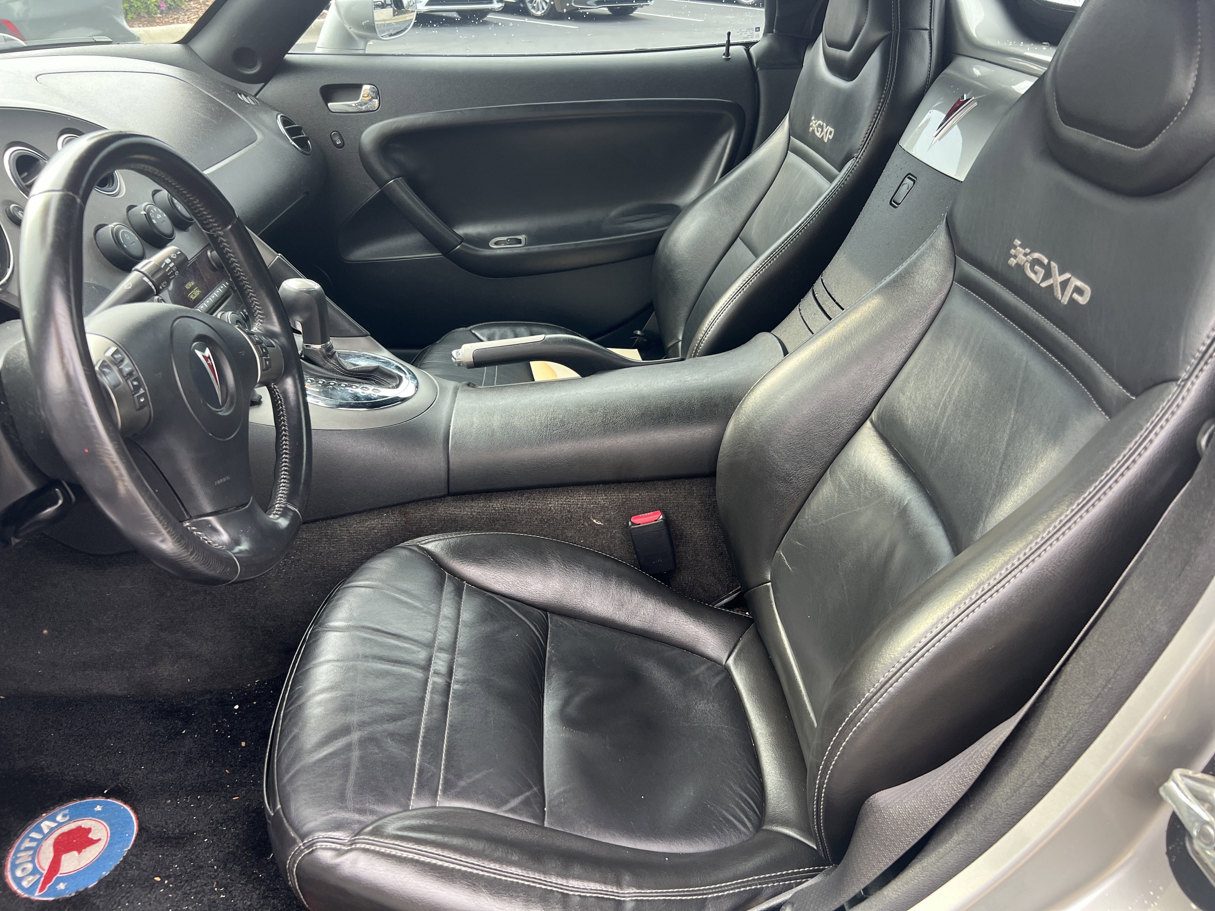 Used 2008 Pontiac Solstice GXP w/ Premium Package image 33