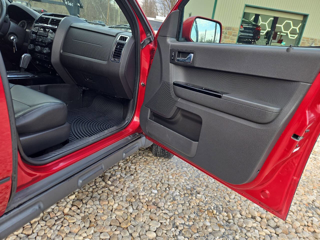 Used 2008 Ford Escape Limited image 24