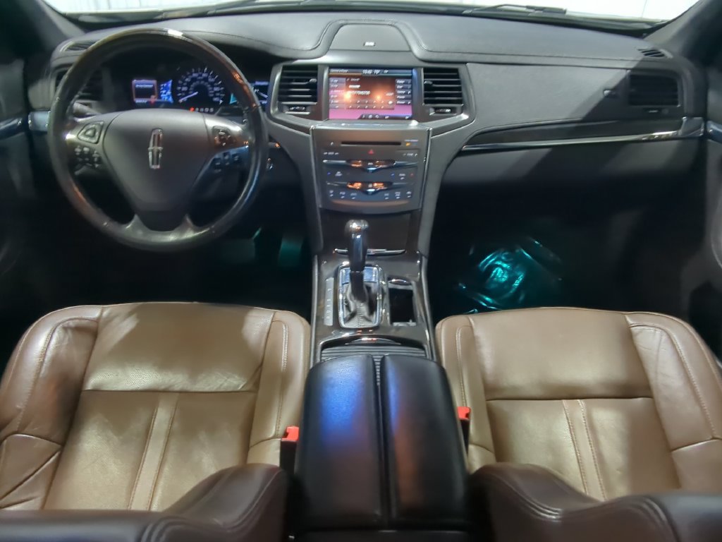 Used 2015 Lincoln MKS AWD w/ Equipment Group 201A image 17