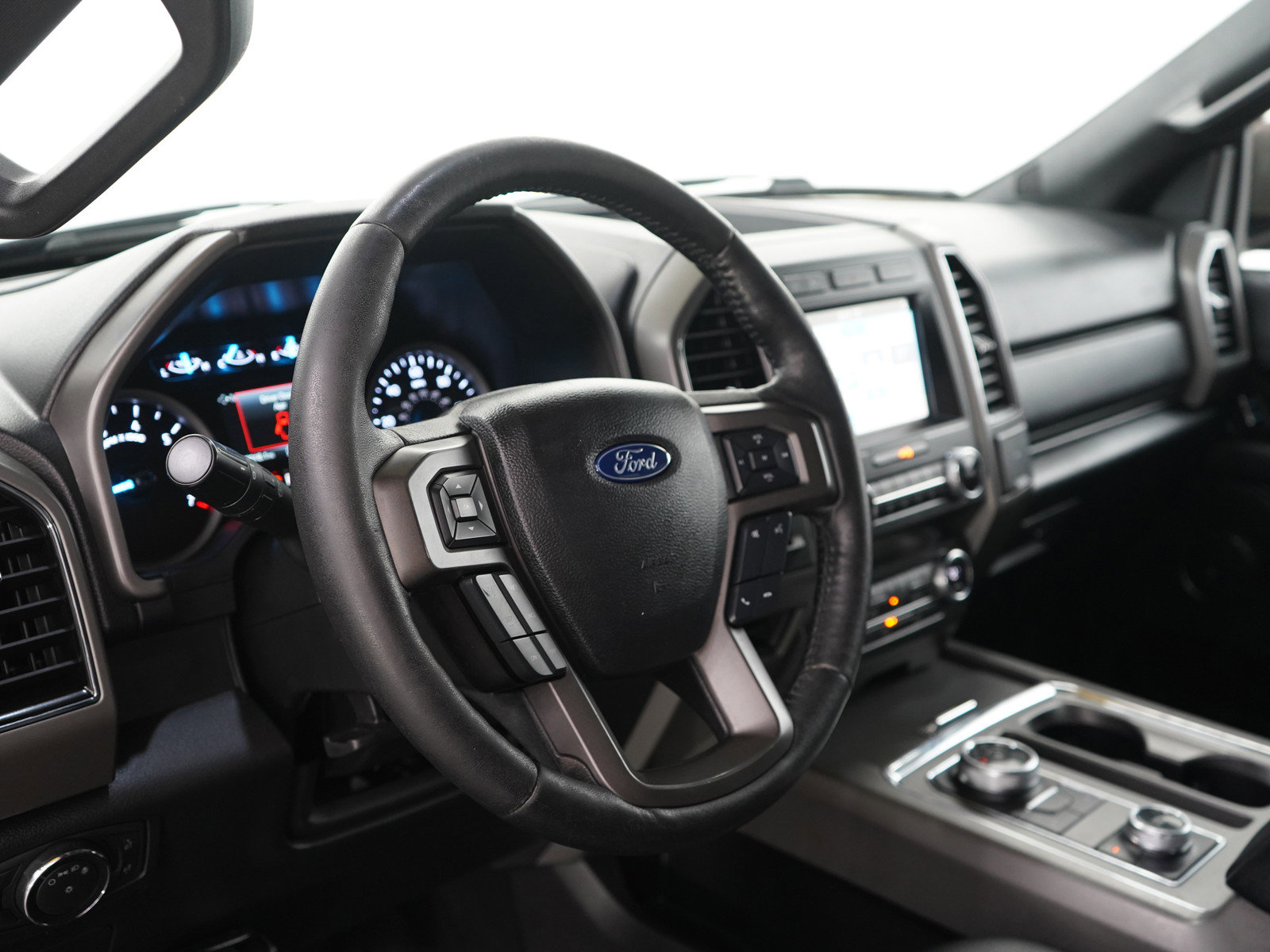 Used 2019 Ford Expedition XLT w/ Equipment Group 201A image 22