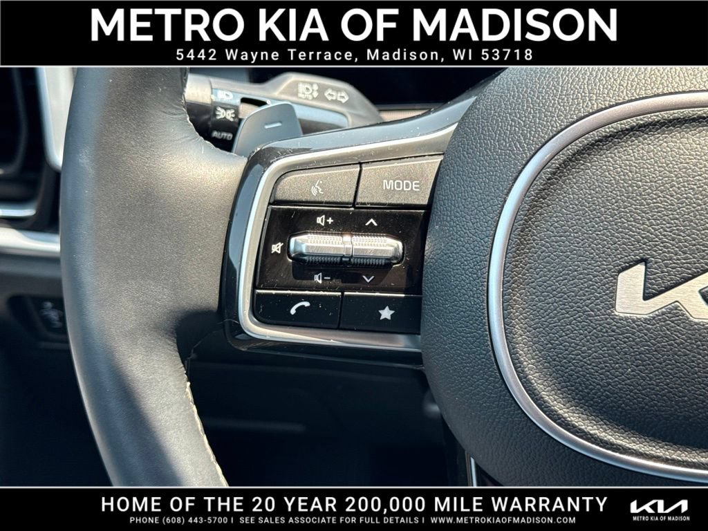 Used 2025 Kia Sorento SX Prestige AWD/4WD image 21