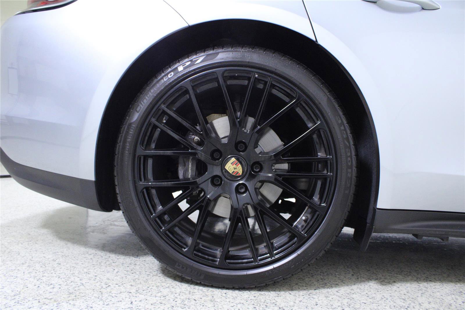 Used 2022 Porsche Panamera 4 AWD/4WD image 8