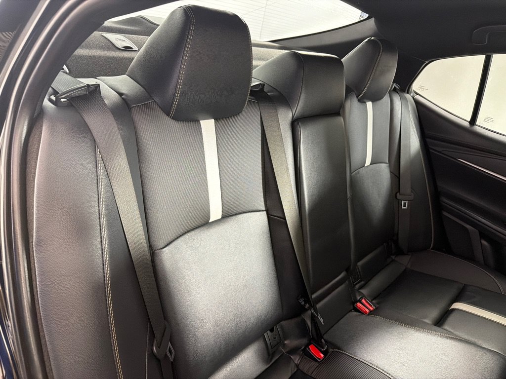 Used 2025 Toyota Camry SE w/ Convenience Package FWD image 22
