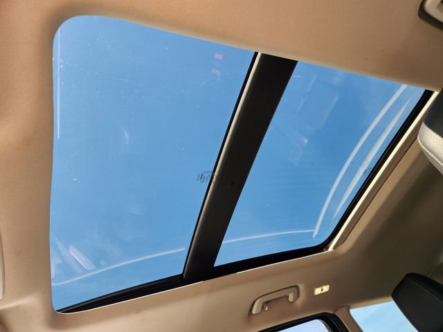 Used 2019 Ford Escape Titanium image 11