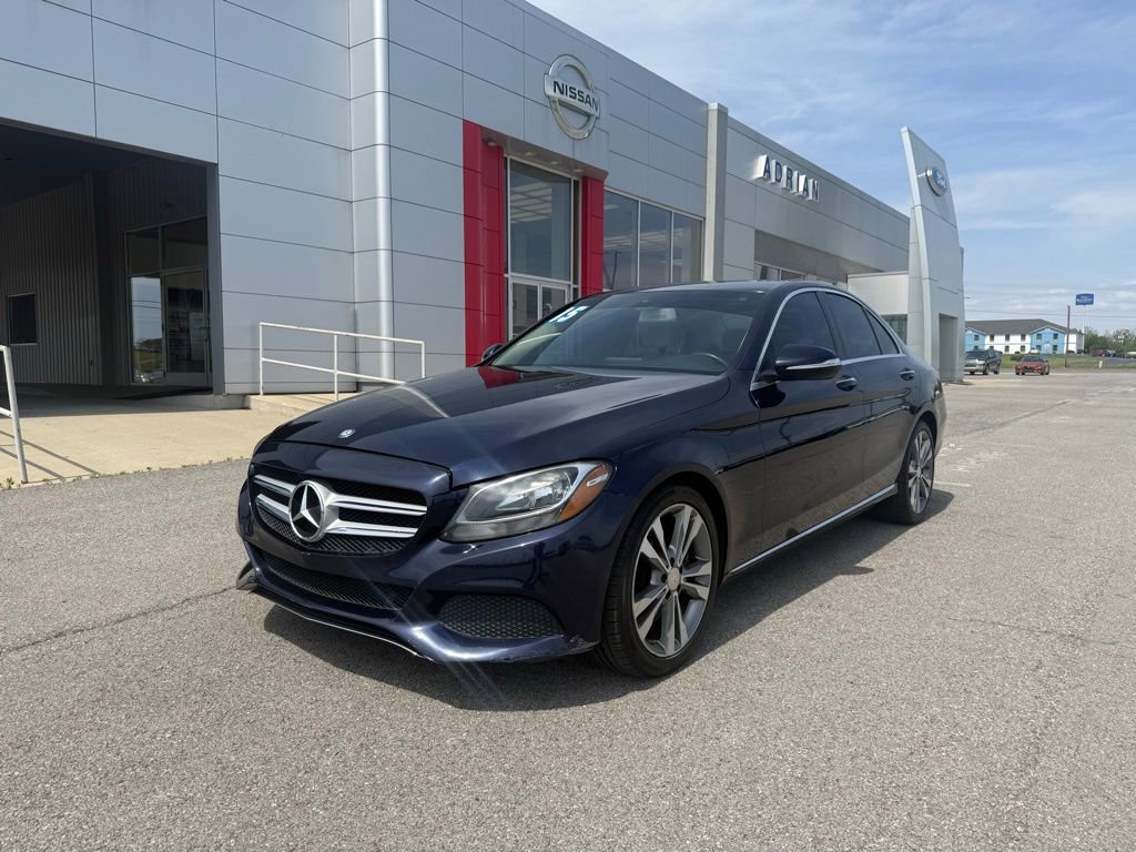 Used 2015 Mercedes-Benz C 300 Sedan image 3