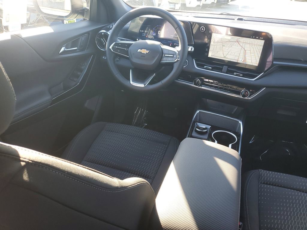 New 2026 Chevrolet Equinox LT w/ Safety and Technology Package image 10