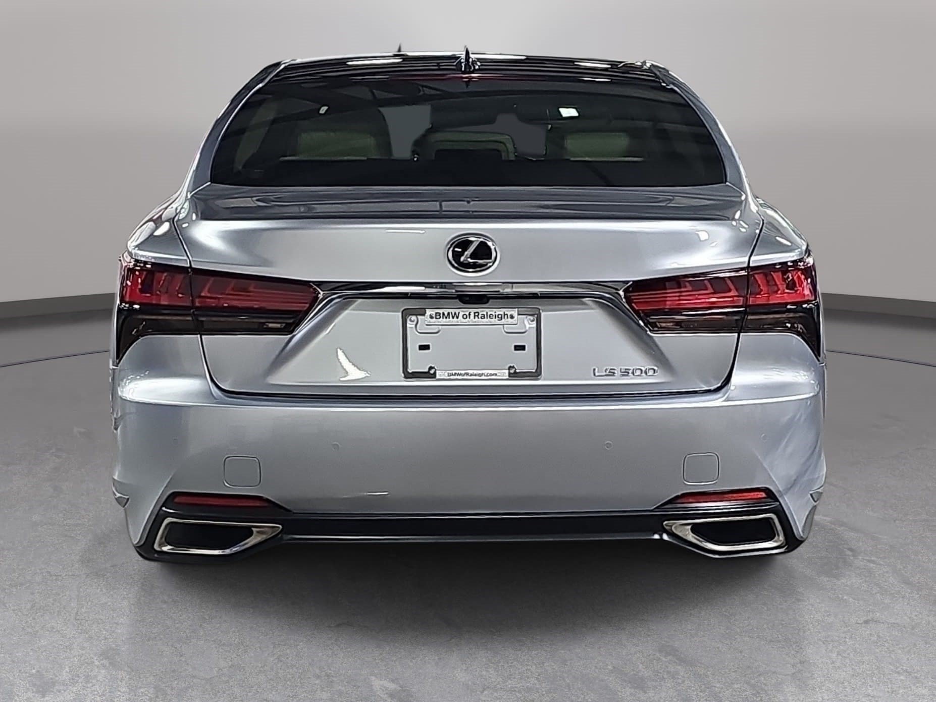 Used 2022 Lexus LS 500 RWD image 6