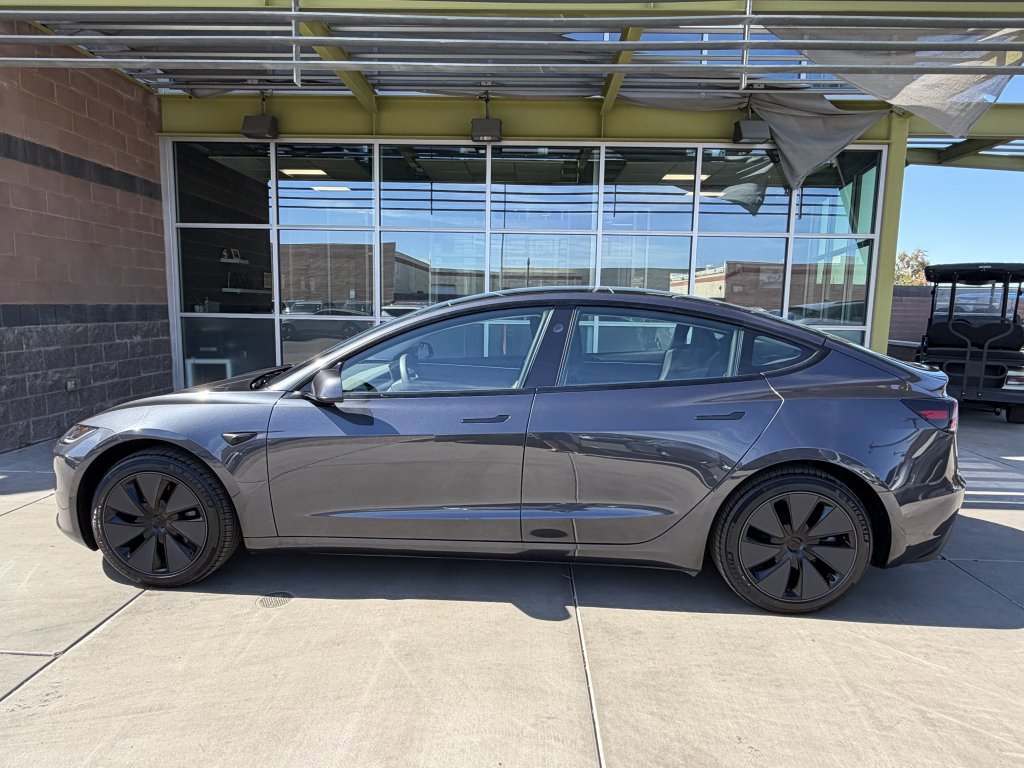Used 2025 Tesla Model 3 Long Range image 7