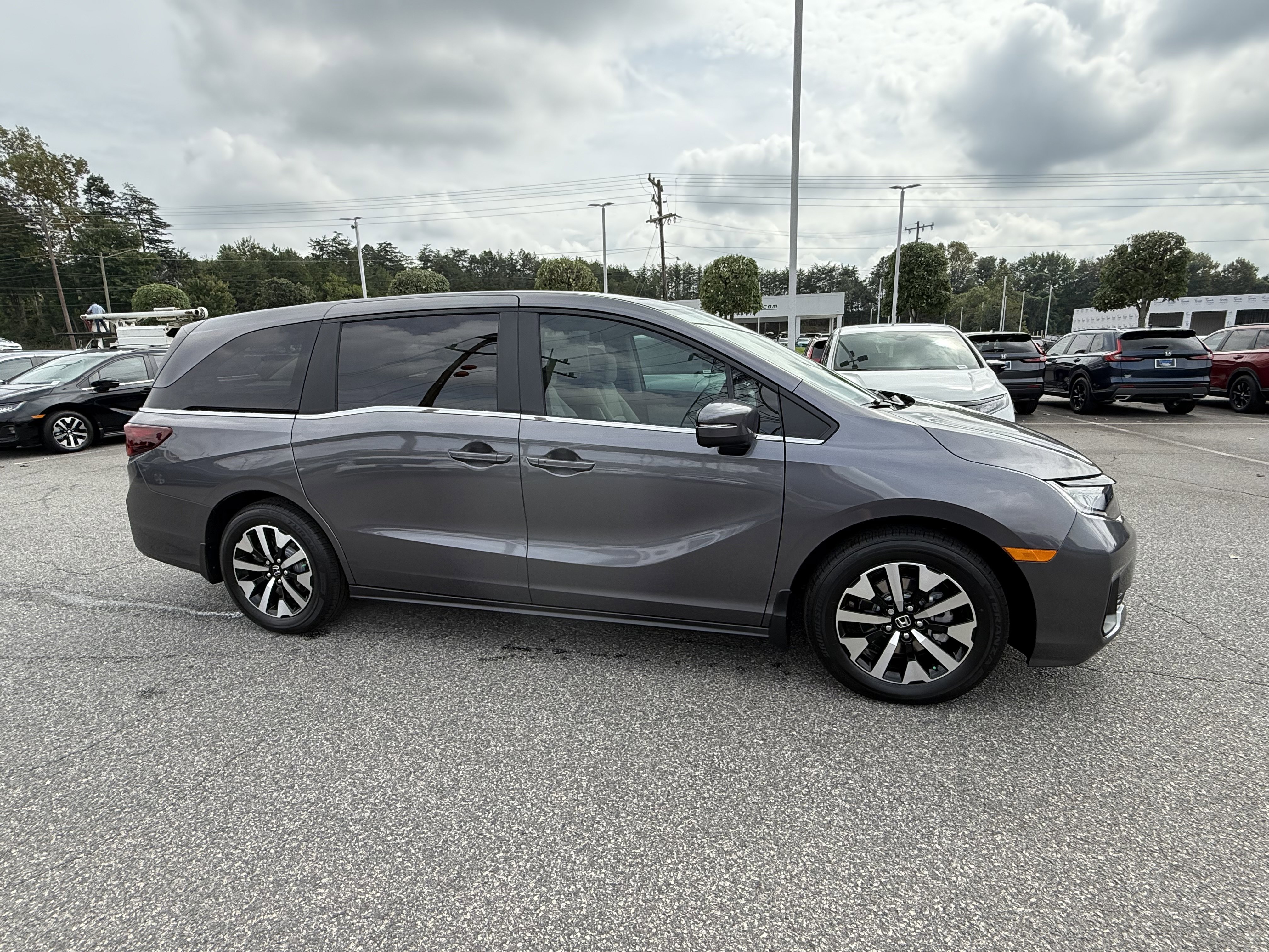 New 2026 Honda Odyssey EX-L video 2