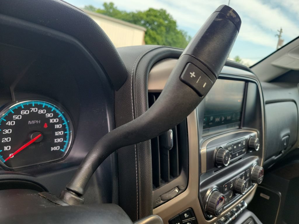 Used 2018 GMC Sierra 3500 Denali w/ Duramax Plus Package AWD/4WD image 30