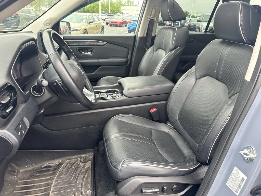 Used 2023 Honda Pilot Elite image 18