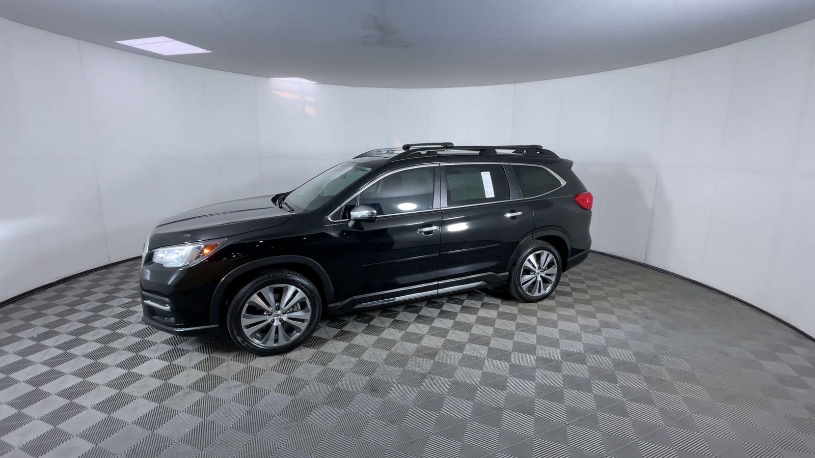 Used 2020 Subaru Ascent Touring AWD/4WD image 4