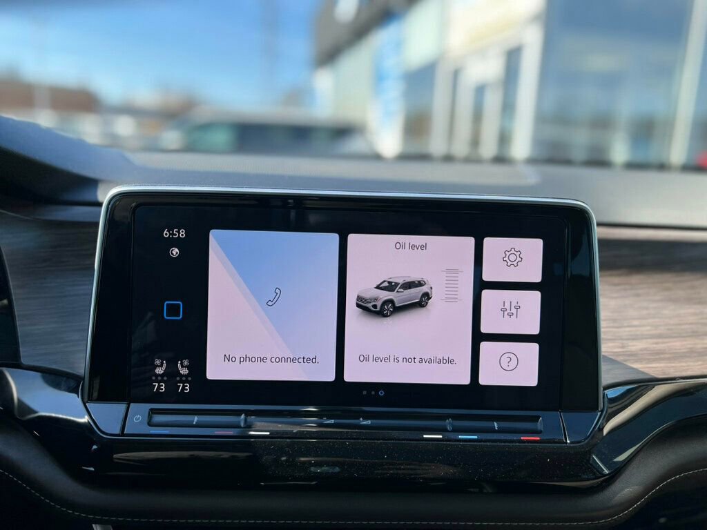 Used 2024 Volkswagen Atlas SEL image 28