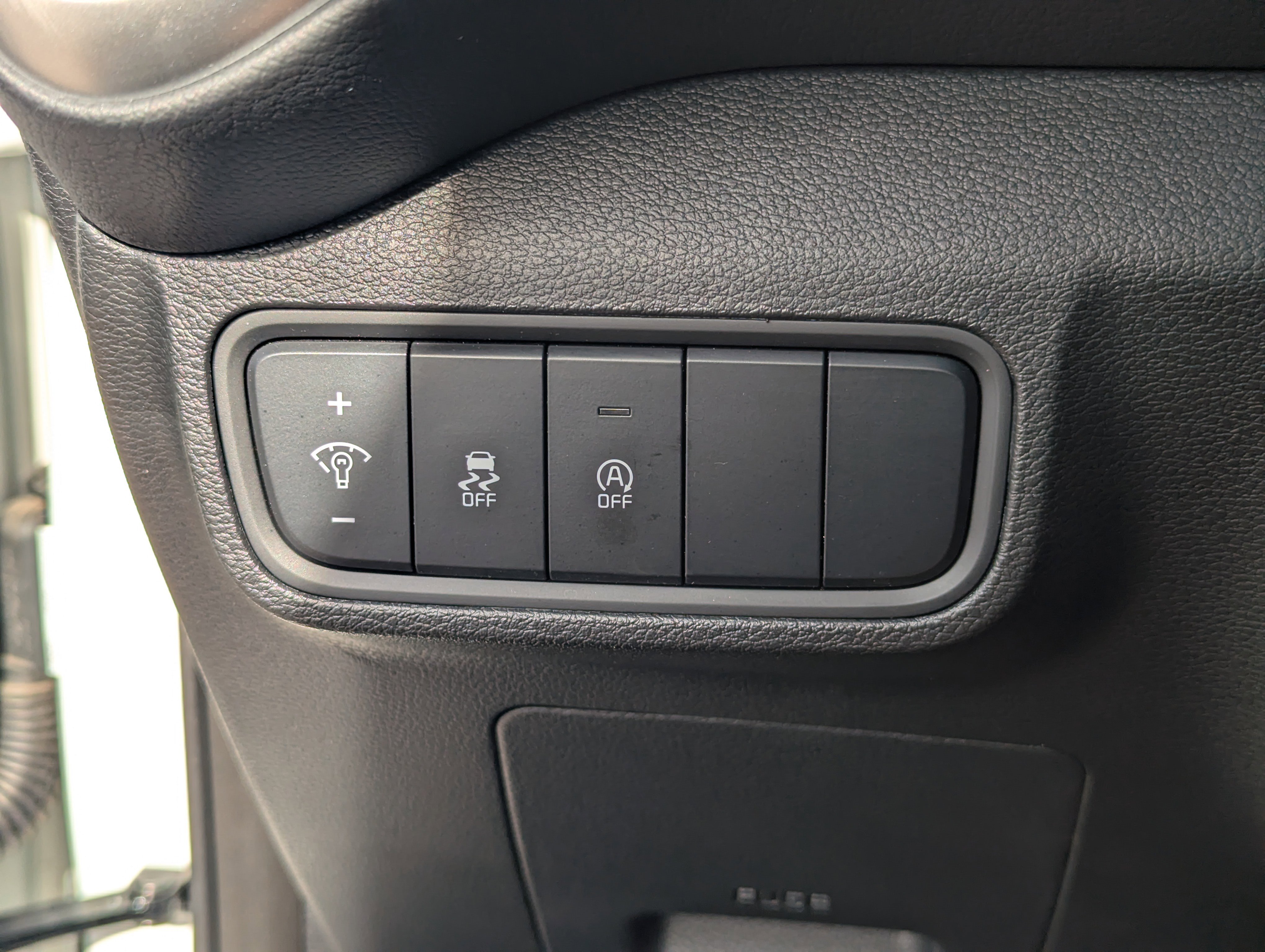 Certified 2025 Kia Soul LX image 29