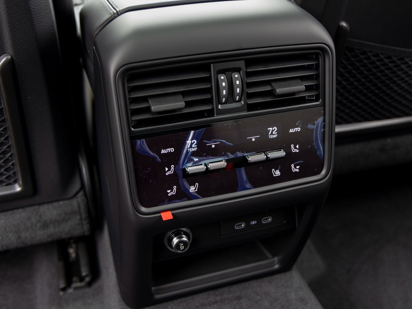 New 2026 Porsche Cayenne Coupe image 39