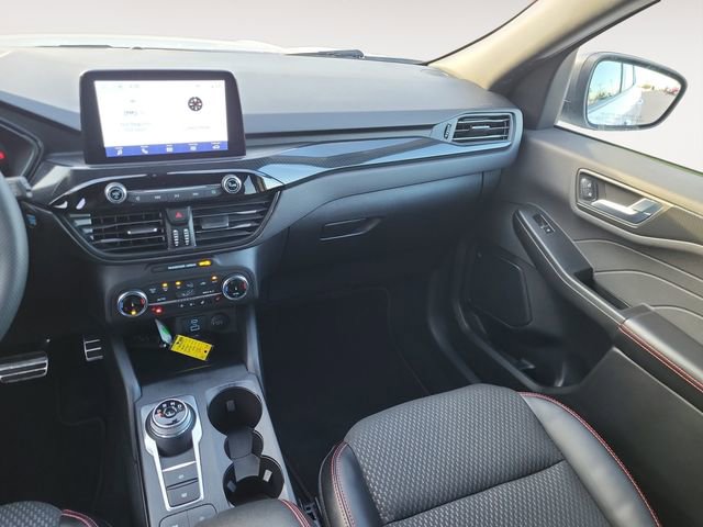 Used 2023 Ford Escape ST-Line image 13